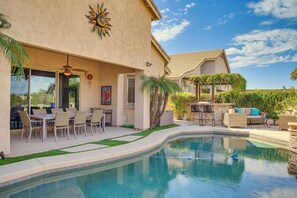 Interior - Poolside Paradise! Luxe Golf Getaway in Phoenix (Phoenix)