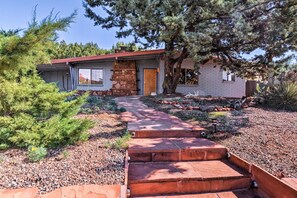 House (2 Bedrooms) | Interior - Patio & Views: Peaceful Sedona Getaway! (Sedona)