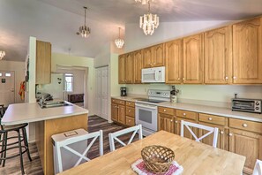 Talo (3 Bedrooms) | Sisätilat