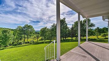 ุงูู
ูุดุฃุฉ ู
ู ุงูุฏุงุฎู