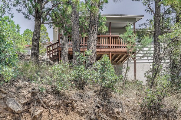 House (2 Bedrooms) | Interior - Hillside Haven w/ Deck < 2 Miles to Dwtn Ruidoso! (Ruidoso)
