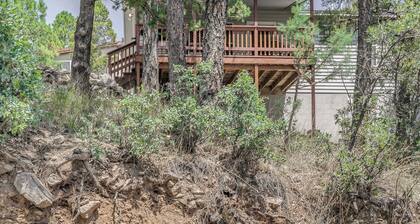 Hillside Haven w/ Deck < 2 Miles to Dwtn Ruidoso!