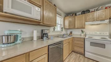 Nhà (2 Bedrooms) | Nội thất