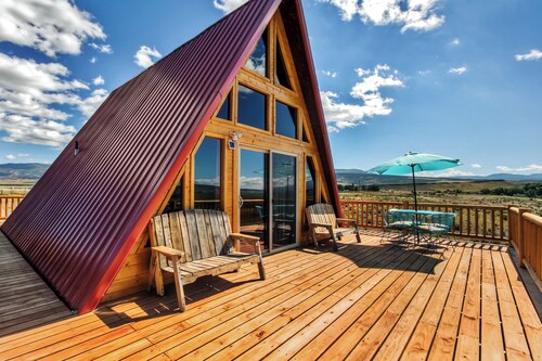 Secluded & Cozy Antimony Cabin w/ Fire Pit