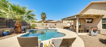 Backyard Oasis: Updated San Tan Valley Escape