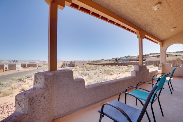 House (3 Bedrooms) | Front of property