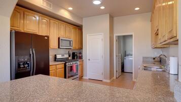 Casa (3 Bedrooms) | Interior