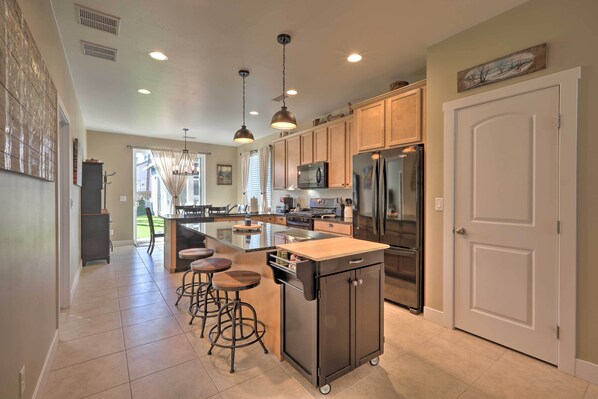 House (4 Bedrooms) | Interior - Flagstaff Family Hideaway w/ Guest House! (Flagstaff)