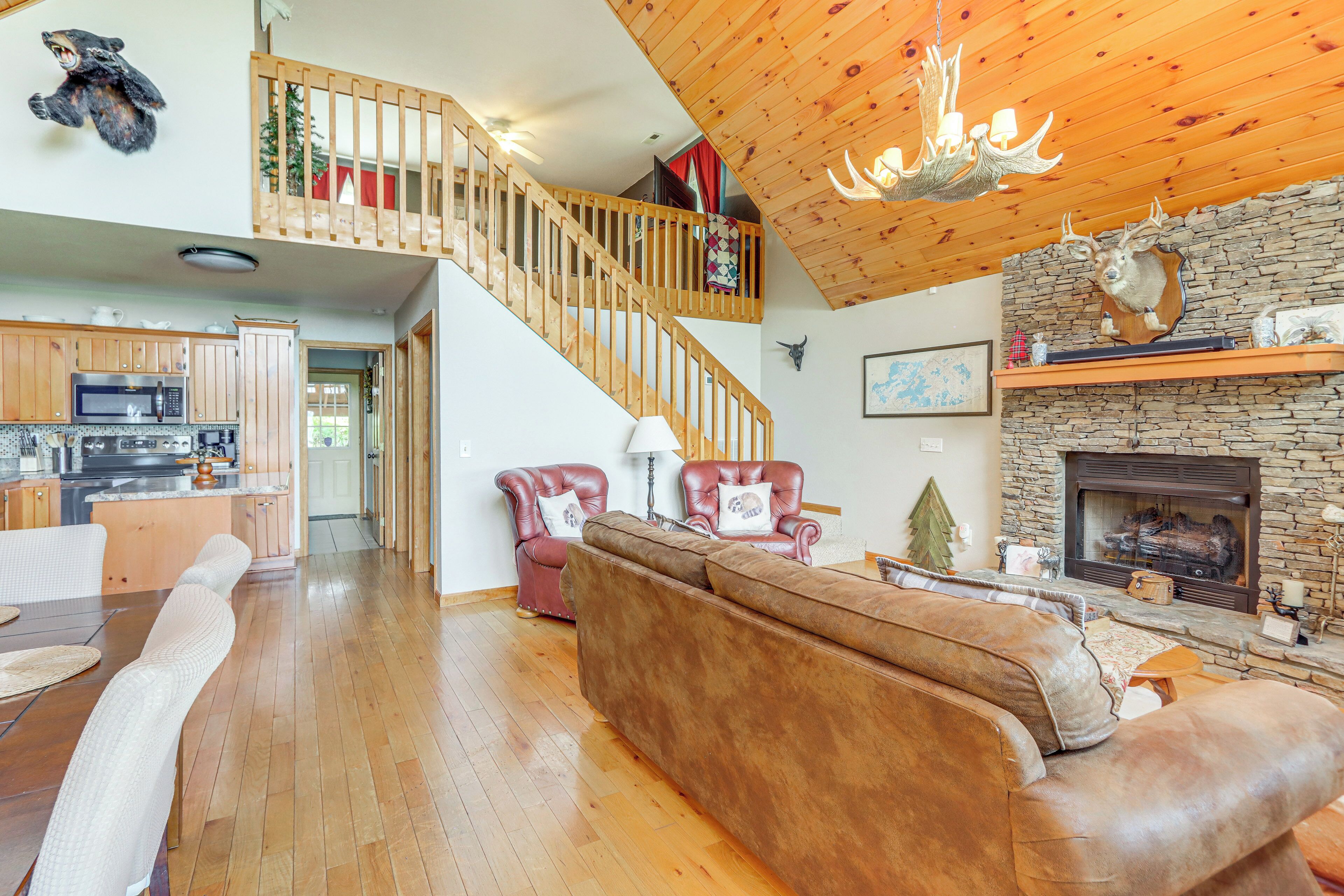 House (2 Bedrooms) | Interior