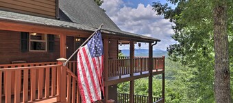 Game Room & Fire Pit: Picturesque Cabin in Murphy