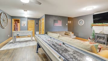 Nhà (2 Bedrooms) | Nội thất