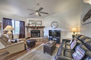 Apartment (2 Bedrooms) | Interior - 16 Mi to Red Rock State Park: Sedona Condo! (Sedona)