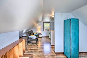 House (1 Bedroom) | Interior