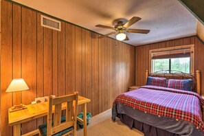 2 makuuhuonetta, kannettavalle tietokoneelle sopiva työtila