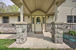 Interior - Pet-friendly Grass Lake Retreat w/ Game Room! (Grass Lake)