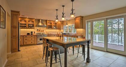 Beautiful Lakefront Retreat w/ Deck & Views!