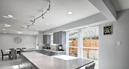 17 Mi to Dallas: Richardson Home w/ Hot Tub