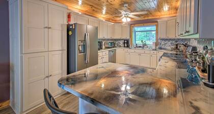 Kayaks & Boat Dock: Lakeside Hot Springs Retreat