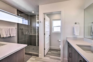 Apartment (5 Bedrooms) | Interior - Spacious St. George Townhome w/ Grill & Views! (St. George)