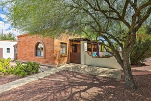 Apartment (1 Bedroom) | Interior - Lovely Green Valley Abode w/ Community Pool! (Green Valley)