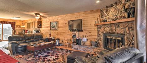 Apartment (2 Bedrooms) | Front of property