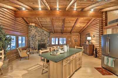 11 Mi to Rainbow Lake: Family Home w/ Large Yard