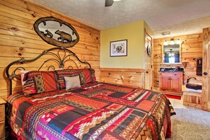 Interior - Game Room & Hot Tub! Black Bear Falls Resort Cabin (Gatlinburg)