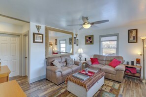 Casa (2 Bedrooms) | Interior