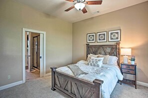 Interior - Home w/ Game Room & Fireplace: 14 Mi to Mckinney! (Blue Ridge)