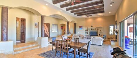 House (3 Bedrooms) | Interior