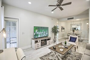Apartment (1 Bedroom) | Interior