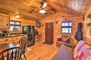 Interior - Rural Cabin Hideaway w/ Fire Pit & Mtn Views! (Parsons)