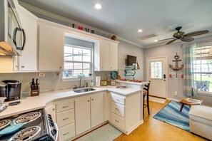 House (1 Bedroom) | Interior