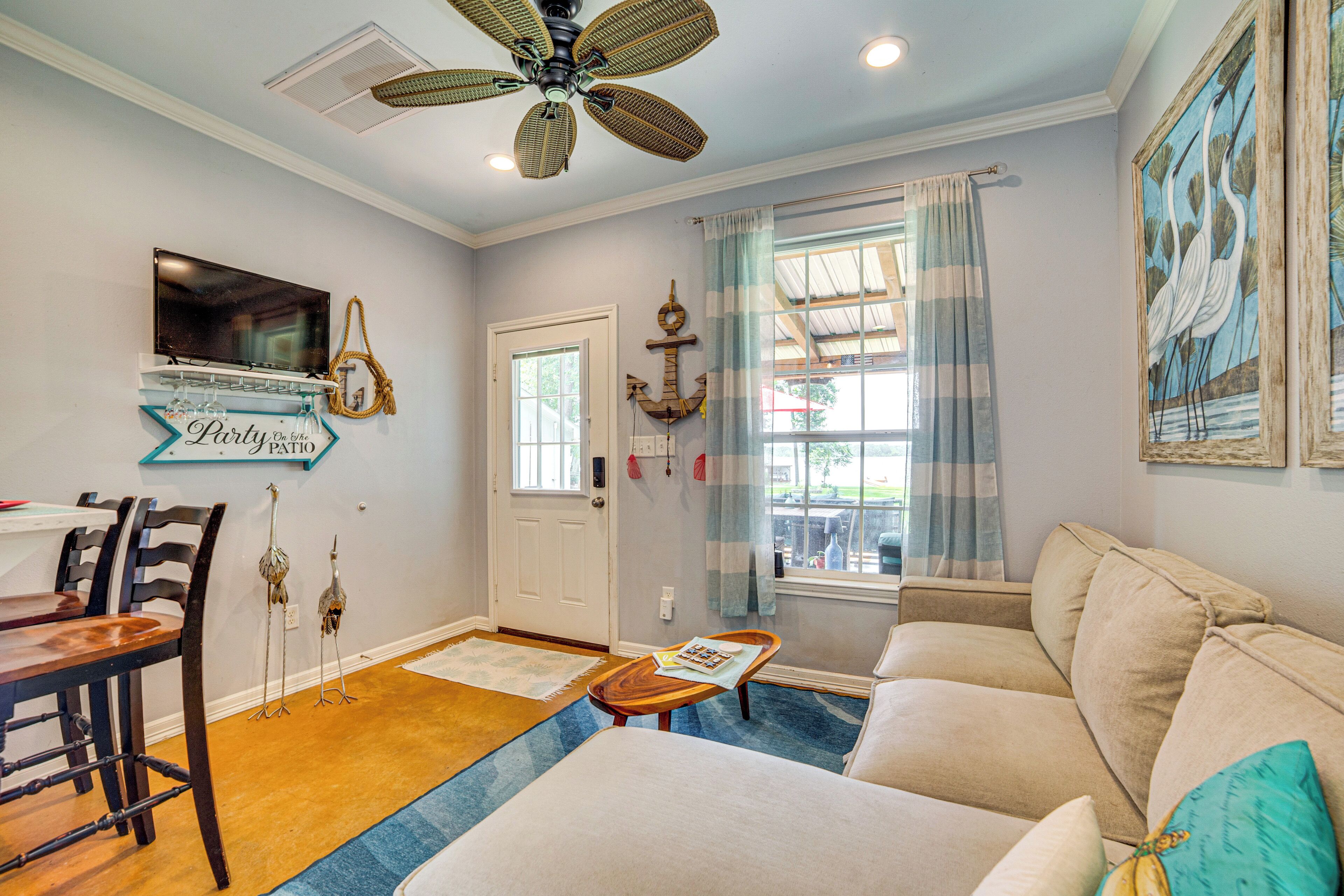 House (1 Bedroom) | Interior