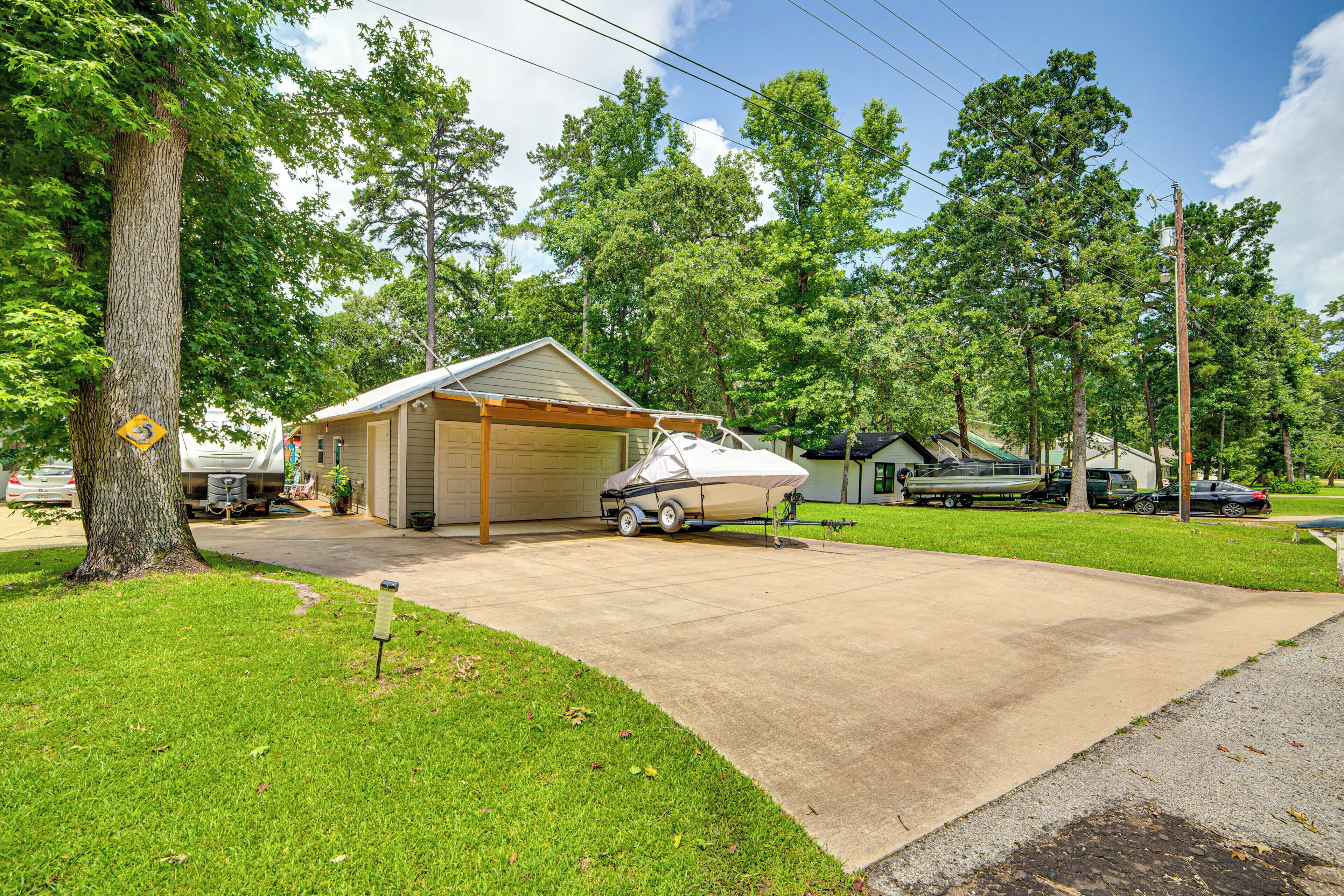House (1 Bedroom) | Interior