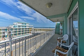 Apartment (1 Bedroom) | Interior - Condo w/ Pool Access on Wildwood Crest Beach! (Wildwood Crest)