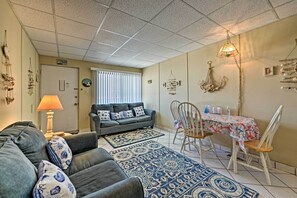 Apartment (1 Bedroom) | Front of property - Condo w/ Pool Access on Wildwood Crest Beach! (Wildwood Crest)