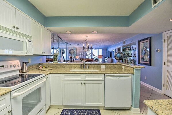 Interior - Beachfront Condo w/ Pool Access in Ponce Inlet (Ponce Inlet)