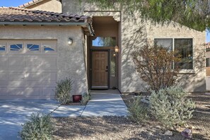 Interior - Pet-friendly Tucson Home w/ Patio & Mountain Views (Tucson)