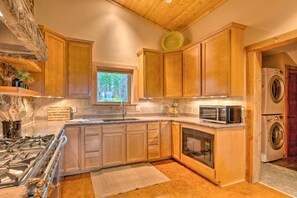 Hus (3 Bedrooms) | Innvendig