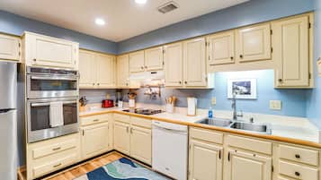 Apartment (3 Bedrooms) | Interior