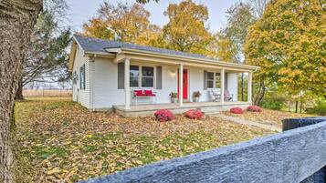 House (2 Bedrooms) | Front of property