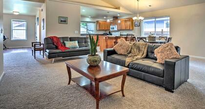 Grants Pass Home: 1 Mi to Downtown & Rogue River!