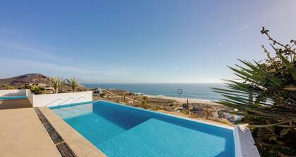 Luxury Ocean-view Villa w/ Pool By Cerritos Beach