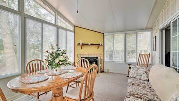 Casa (2 Bedrooms) | Restaurantes