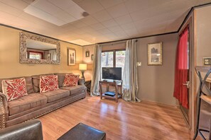 Casa (2 Bedrooms) | Interior