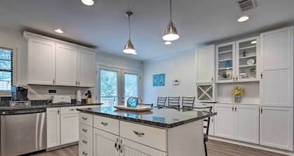 Gulfport Bungalow by Jones Park/beach Access!