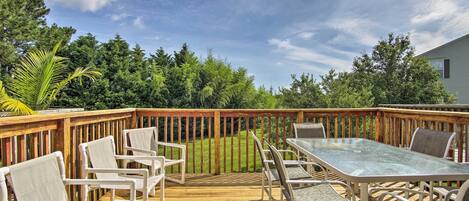 Apartamento (3 Bedrooms) | Restaurante al aire libre