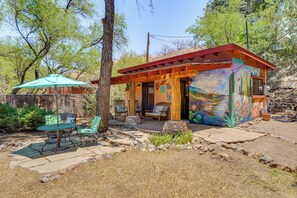 Apartment (0 Bedroom) | Interior - Casita Colibri: Lovely, Romantic Patagonia Retreat (Patagonia)