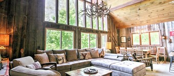 East Burke House w/ Deck < 3 Mi to Kingdom Trails!